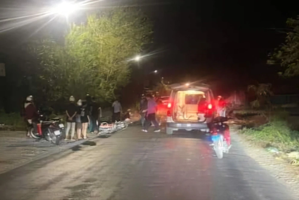 Nam thanh niên 20 tuổi.jpg