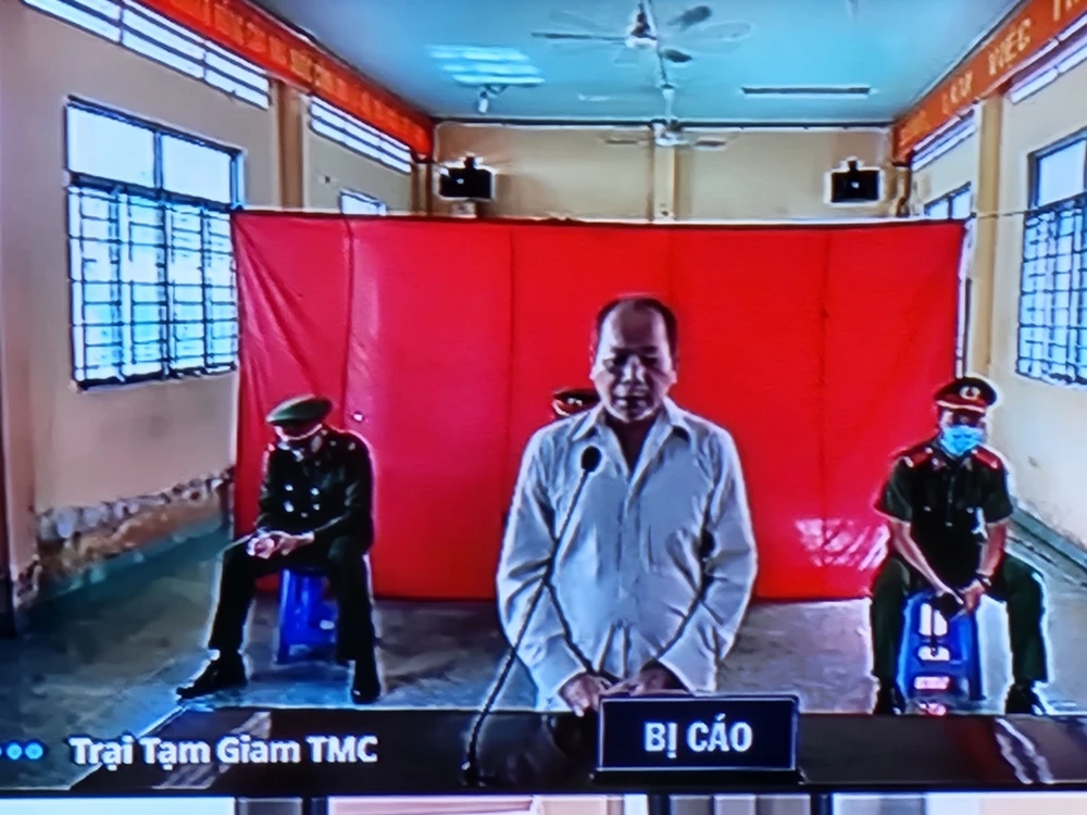 Đâm chết bạn (8).jpg