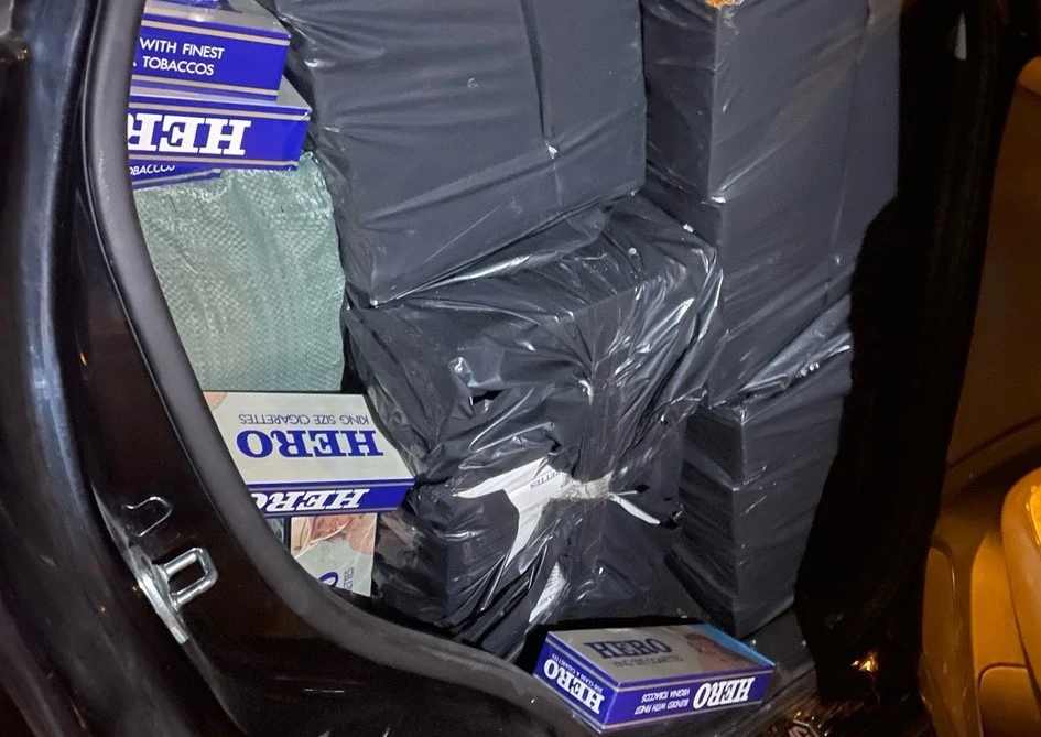 thuốc lá lậu.jpg