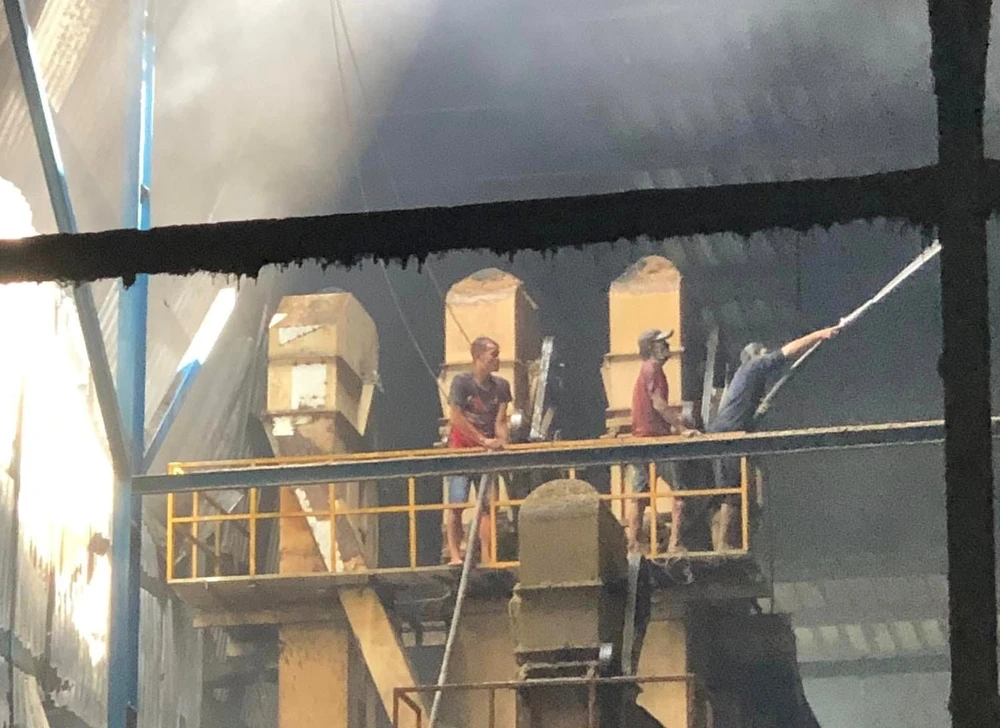 nhà máy xay xát lúa gạo (3).jpg