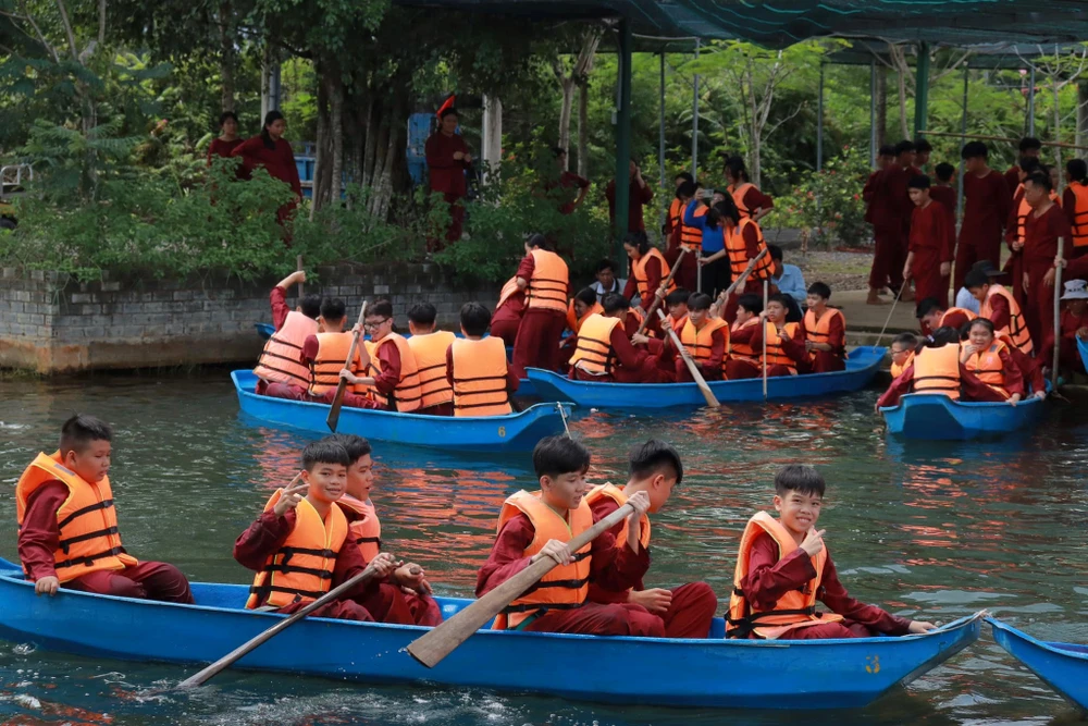 Học làm chiến sĩ Công an (18).jpg