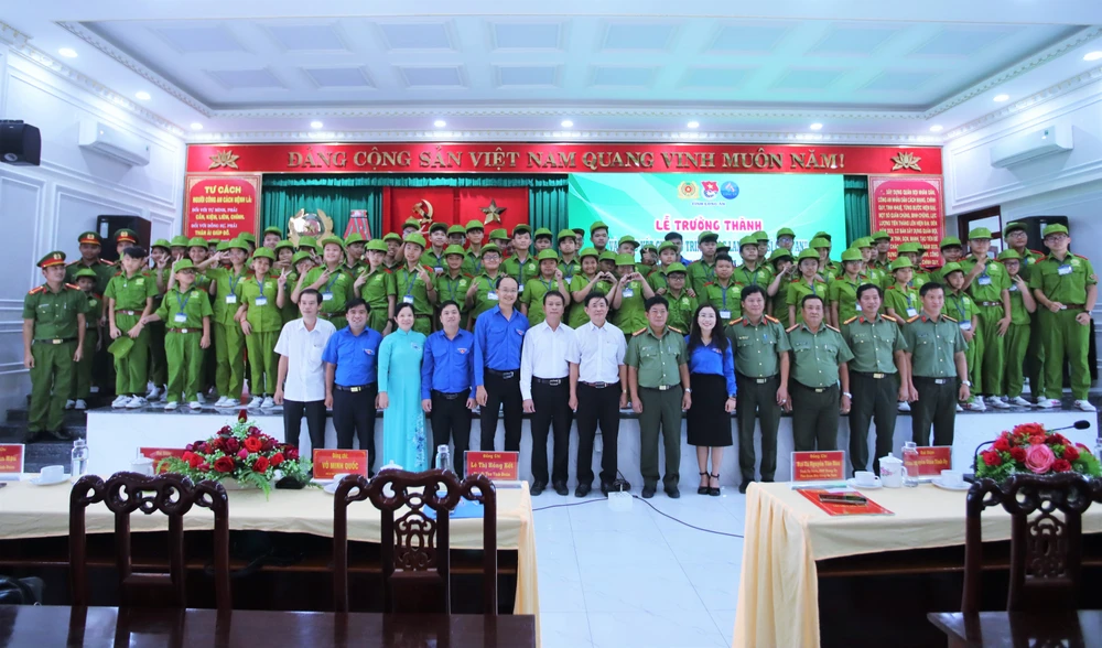 Học làm chiến sĩ Công an 29.jpg