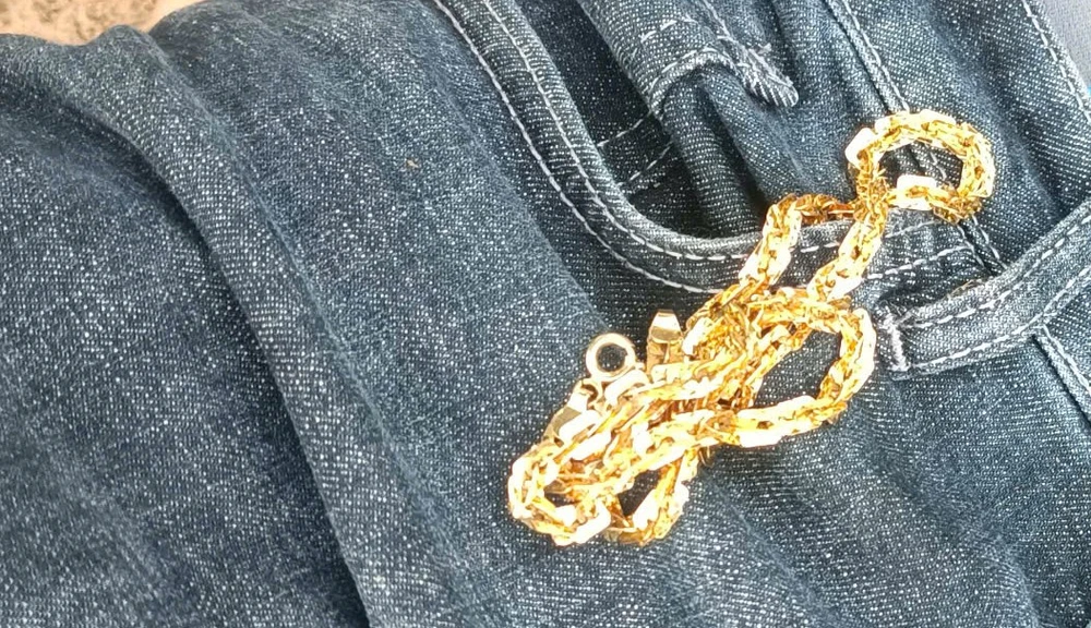 giật dây chuyền 1 (2).jpg