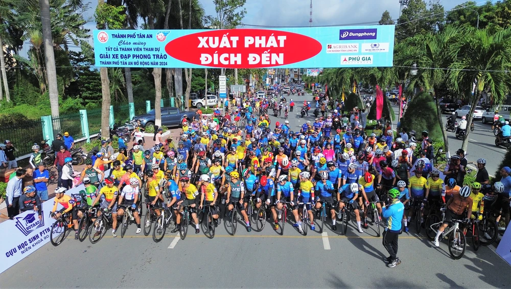 giải đua xe đạp 10.JPG