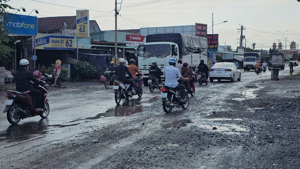 Quốc lộ 62 10.jpg