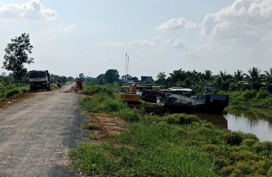 khai thác đất 1.jpg