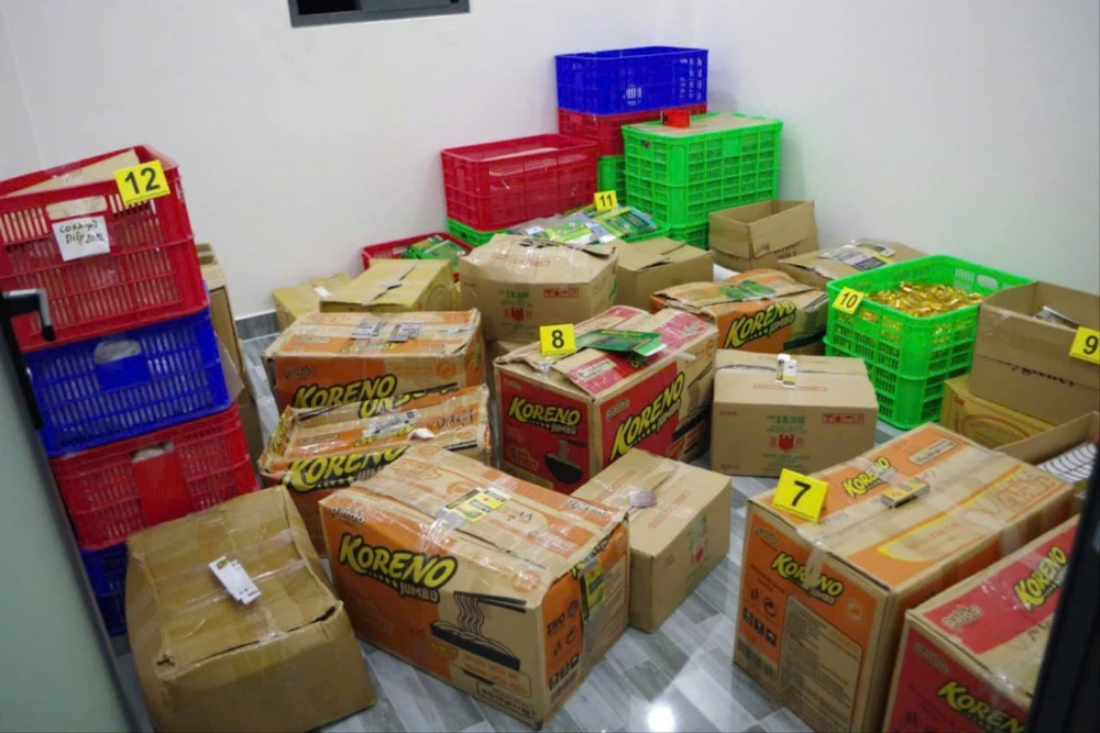 sản xuất dầu gió giả.jpg