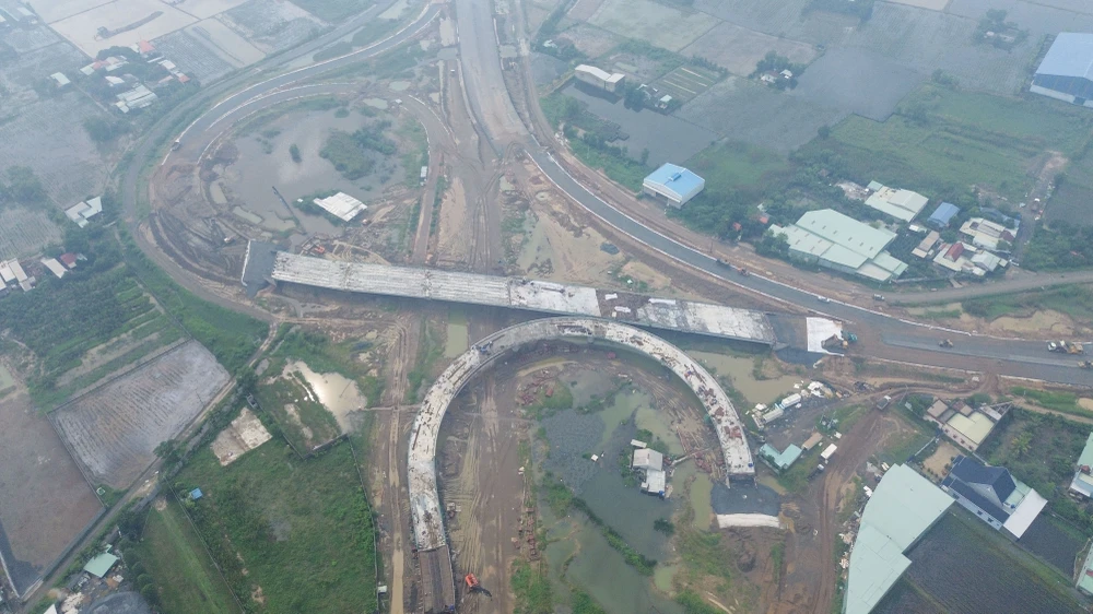 Cao tốc Bến Lức - Long Thành_7.jpg