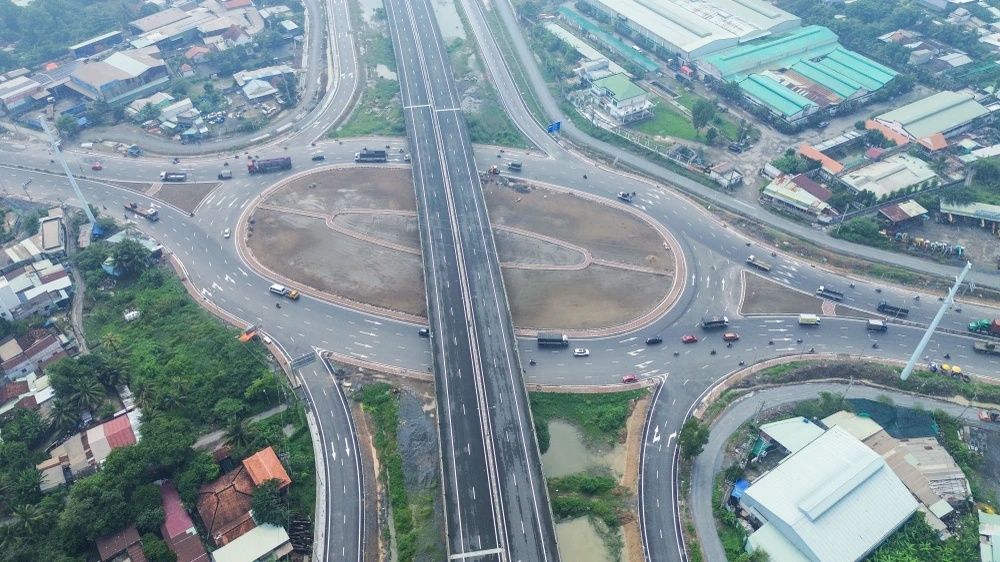 Cao tốc Bến Lức - Long Thành_8.jpg