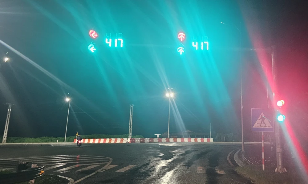 đèn giao thông 2.jpg