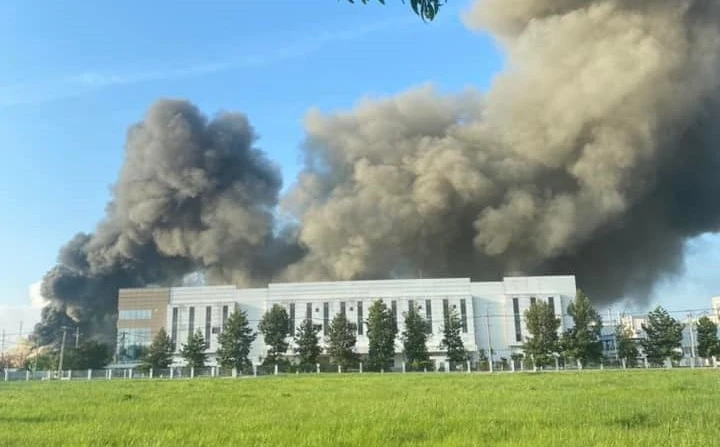 khu công nghiệp (2).jpg