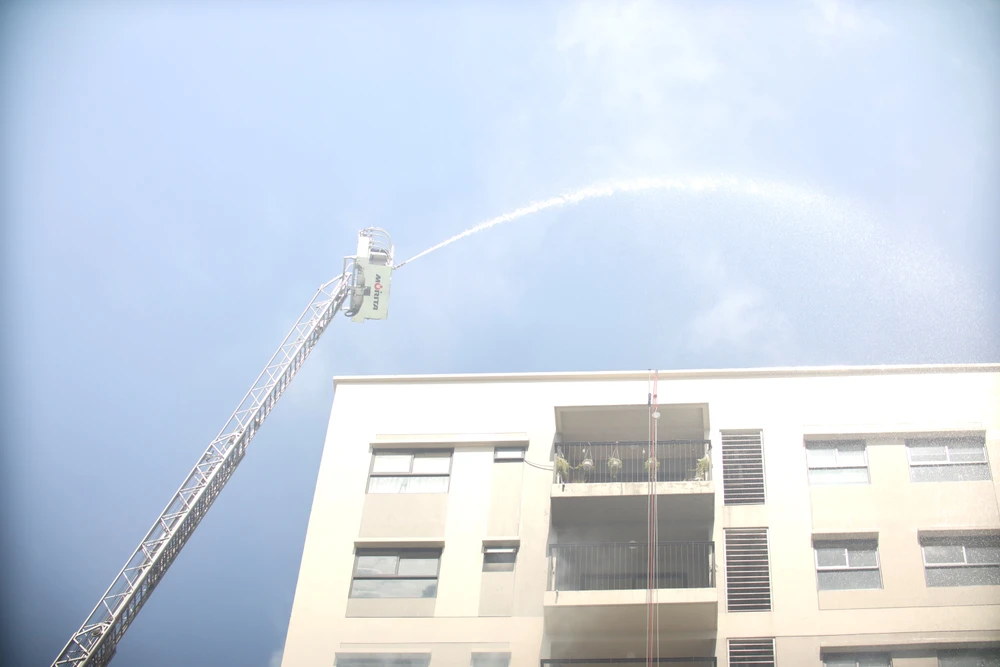 diễn tập PCCC (16).JPG