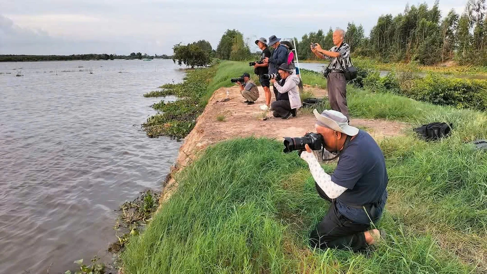 mùa nước nổi (1).jpg