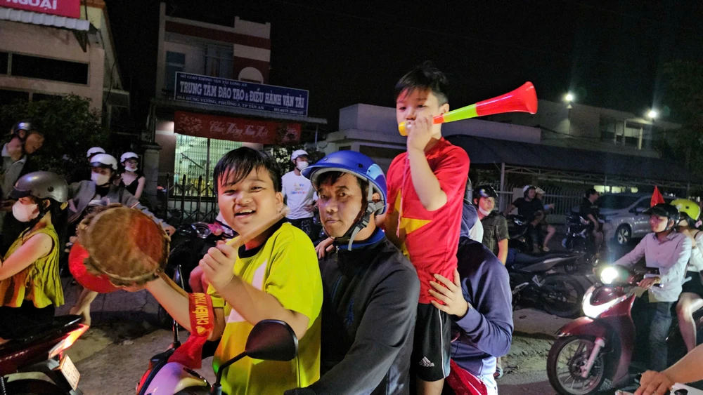 Việt Nam chiến thắng 11.jpg