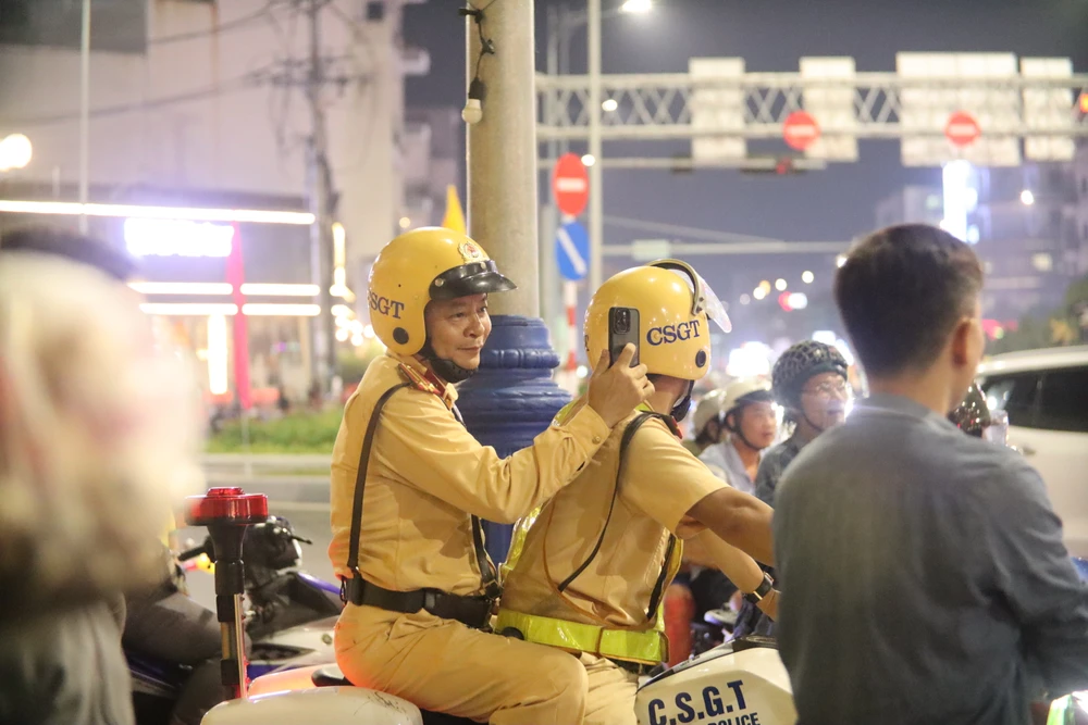 Việt Nam chiến thắng (6).JPG