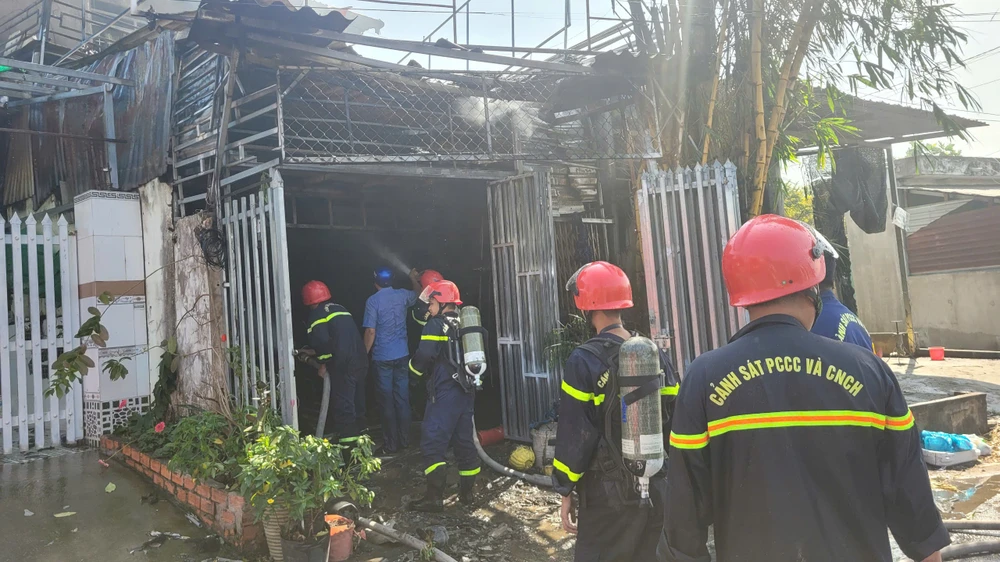 mui bạc xe tải (3).jpg