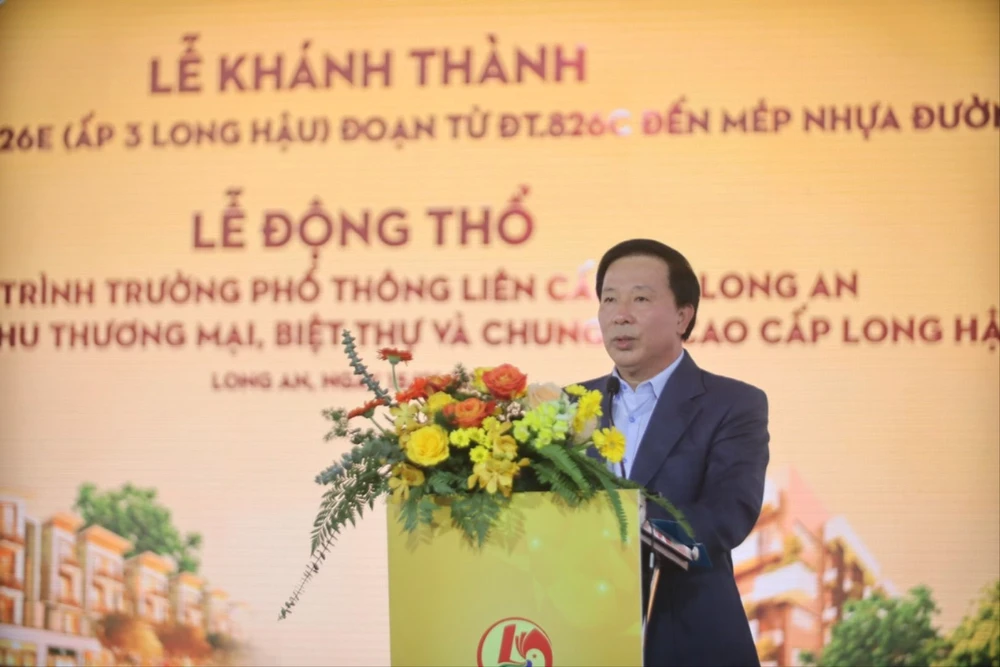 Đường tỉnh 826E.JPG