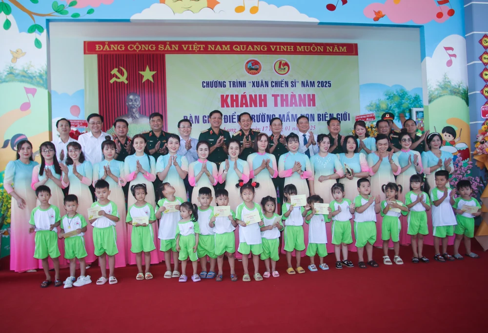 Xuân chiến sĩ_8.jpg