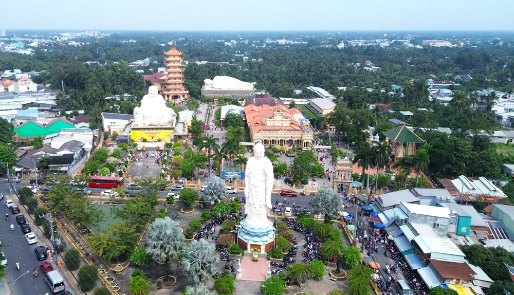 Chùa Vĩnh Tràng 1.JPG