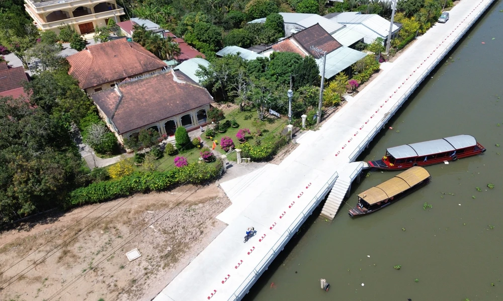 du khách quốc tế (14).JPG