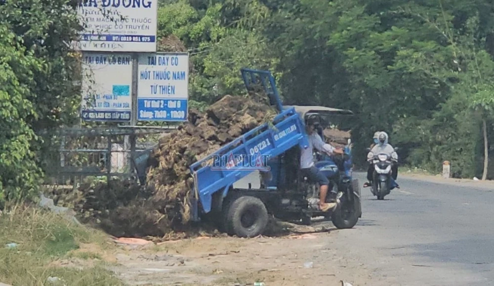 nạo vét kênh 1.jpg