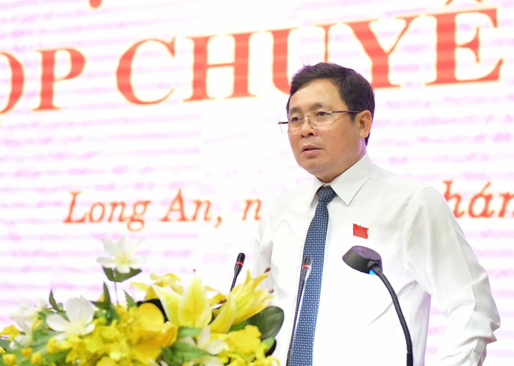 UBND tỉnh Long An 1.jpg