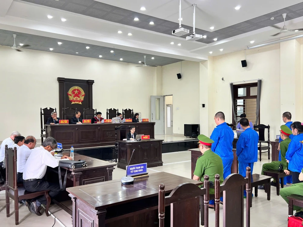 vận chuyển hơn 12kg ma túy.jpg