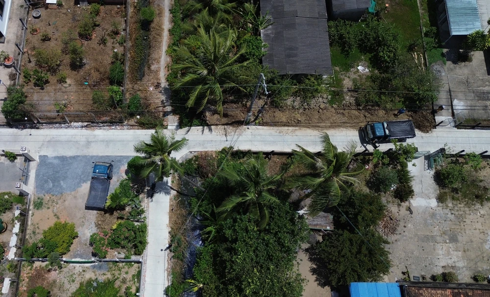 khai thác đất mặt ruộng 2.JPG