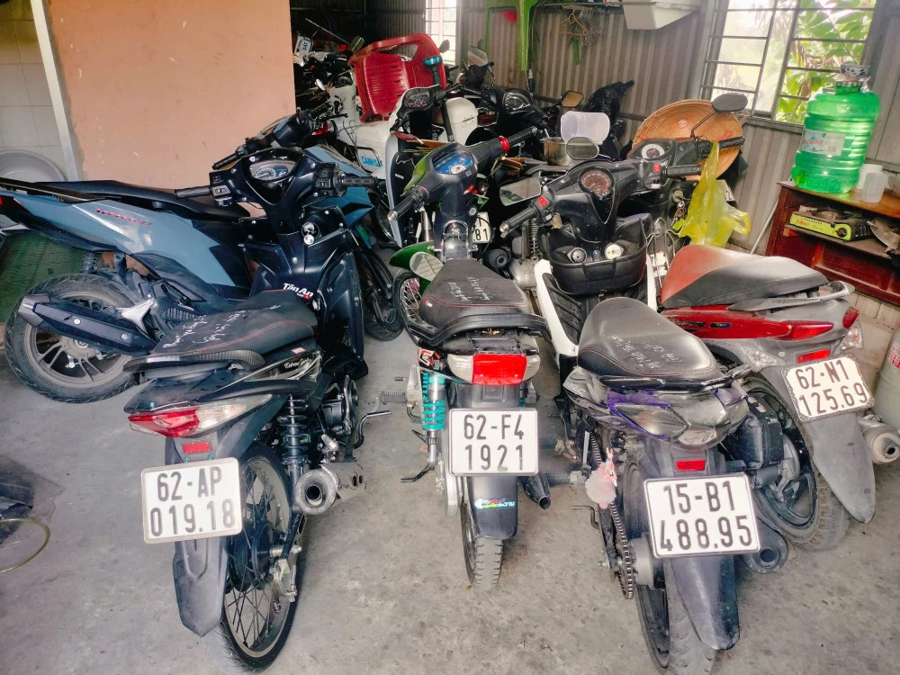 22 thanh thiếu niên 1.jpg