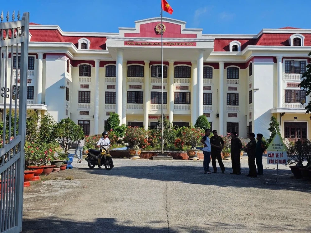 Lê Thanh Nhất Nguyên.jpg