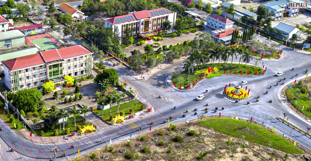 đơn vị hành chính 12.JPG