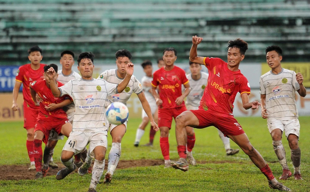 đội bóng Long An 4.jpg