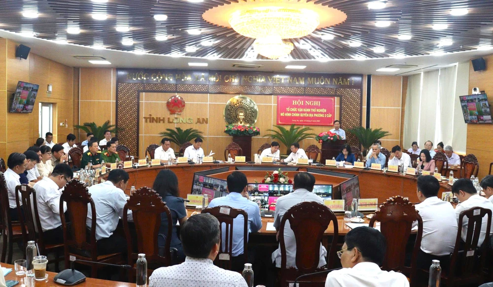 chính quyền hai cấp 1.jpg