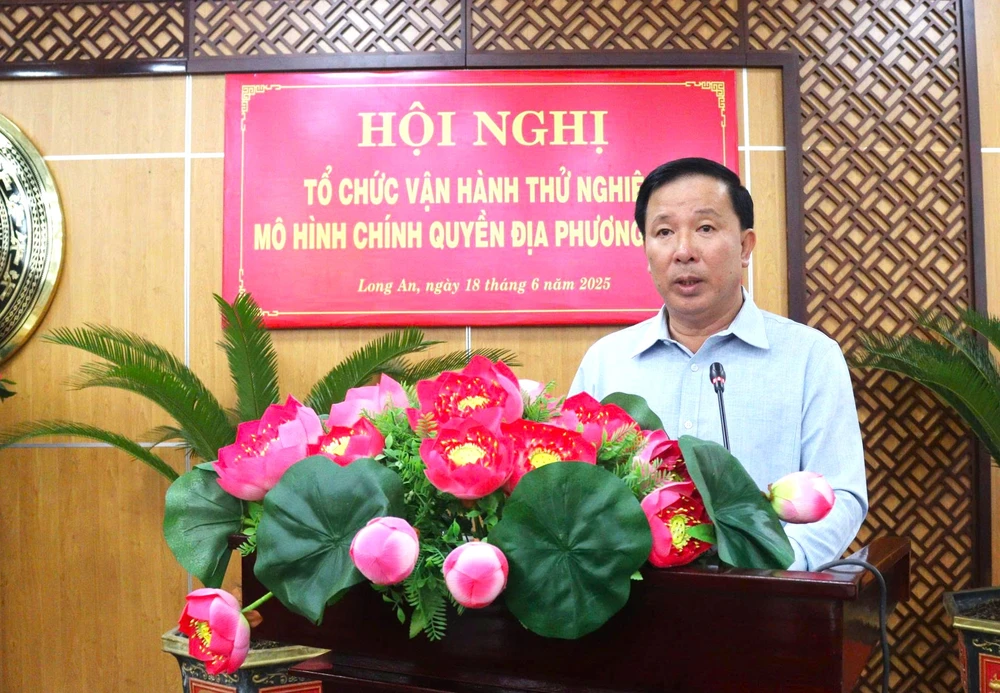 chính quyền hai cấp.jpg