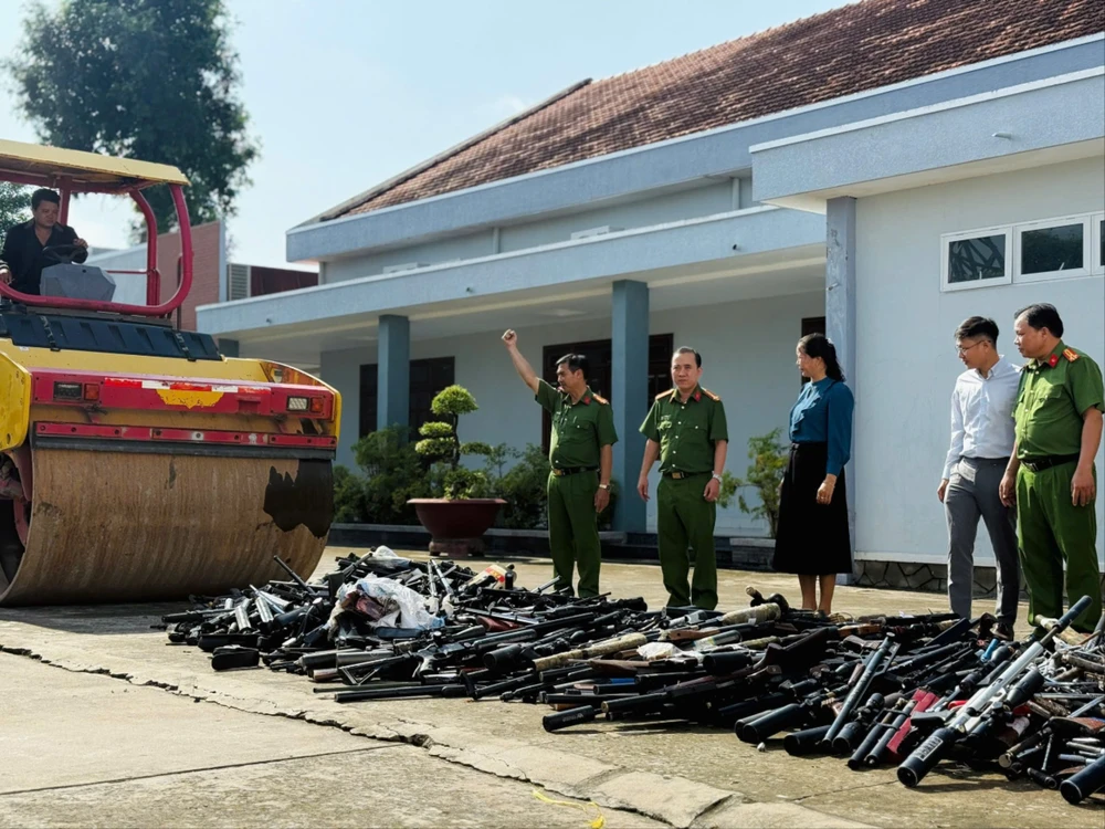 Vật liệu nổ.jpg