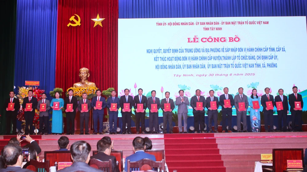 Tỉnh Tây Ninh 8.JPG