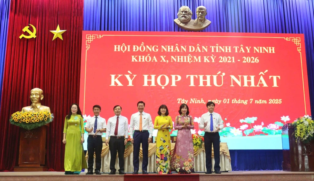 Tỉnh Tây Ninh.jpg