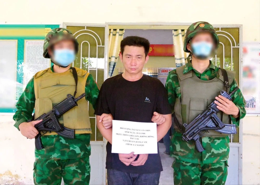 Thuốc lá lậu.jpg