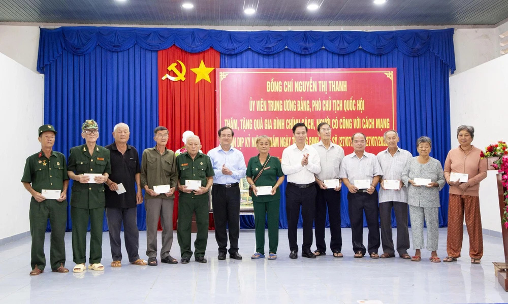 Phó Chủ tịch Quốc hội 2.jpg