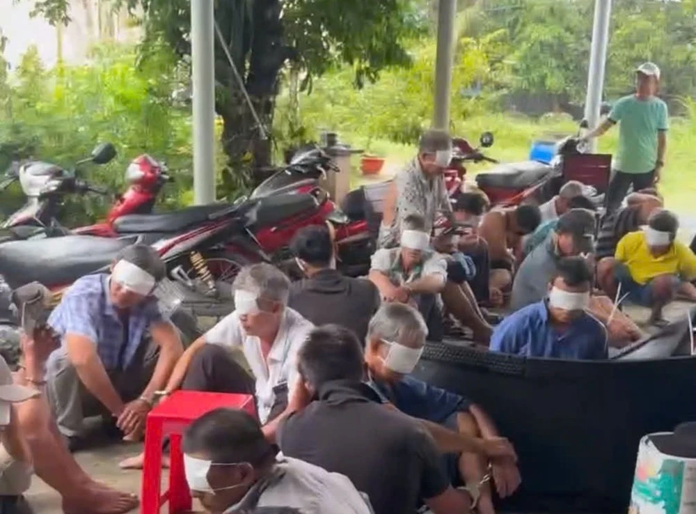 triệt phá ổ đá gà 1.jpg