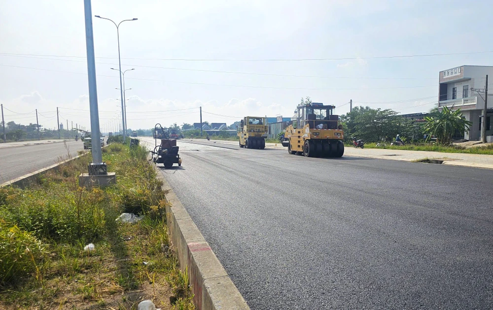 đường tỉnh 823D 6.jpg