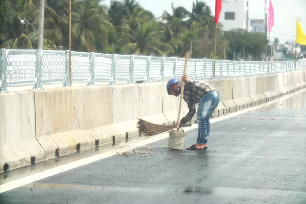 Cầu Rạch Miễu 2 12.JPG