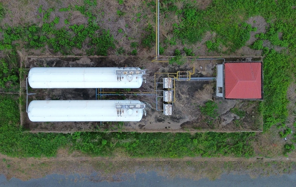 Nhà máy bột giấy Phương Nam 8.JPG