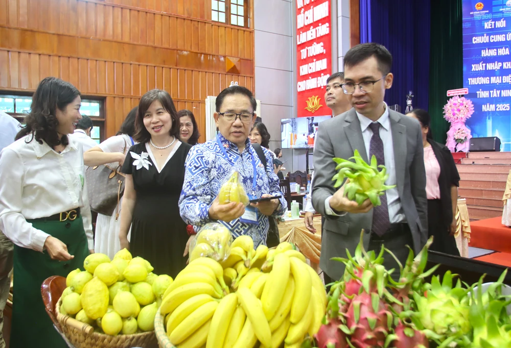 chuỗi cung ứng hàng hóa 4.JPG