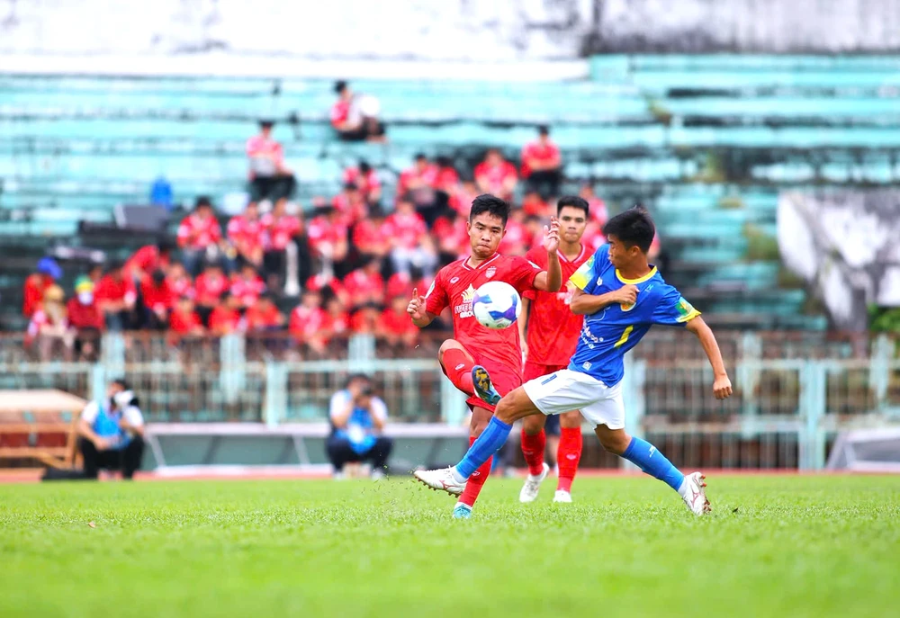 derby miền Tây 4.jpg