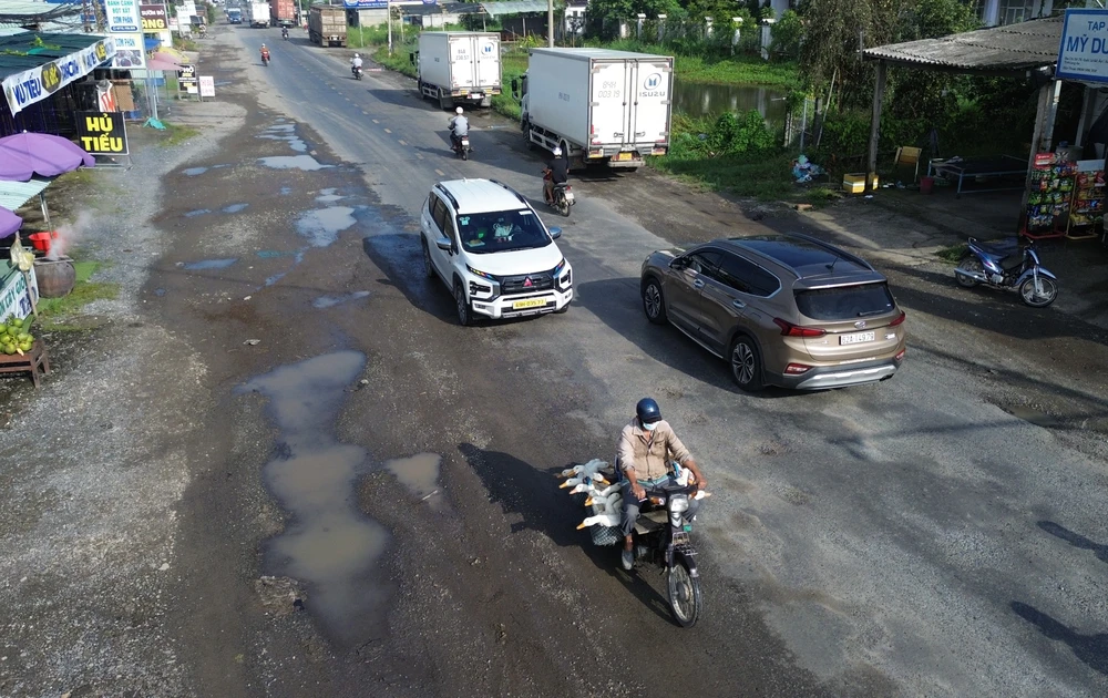 Quốc lộ 62 14.JPG