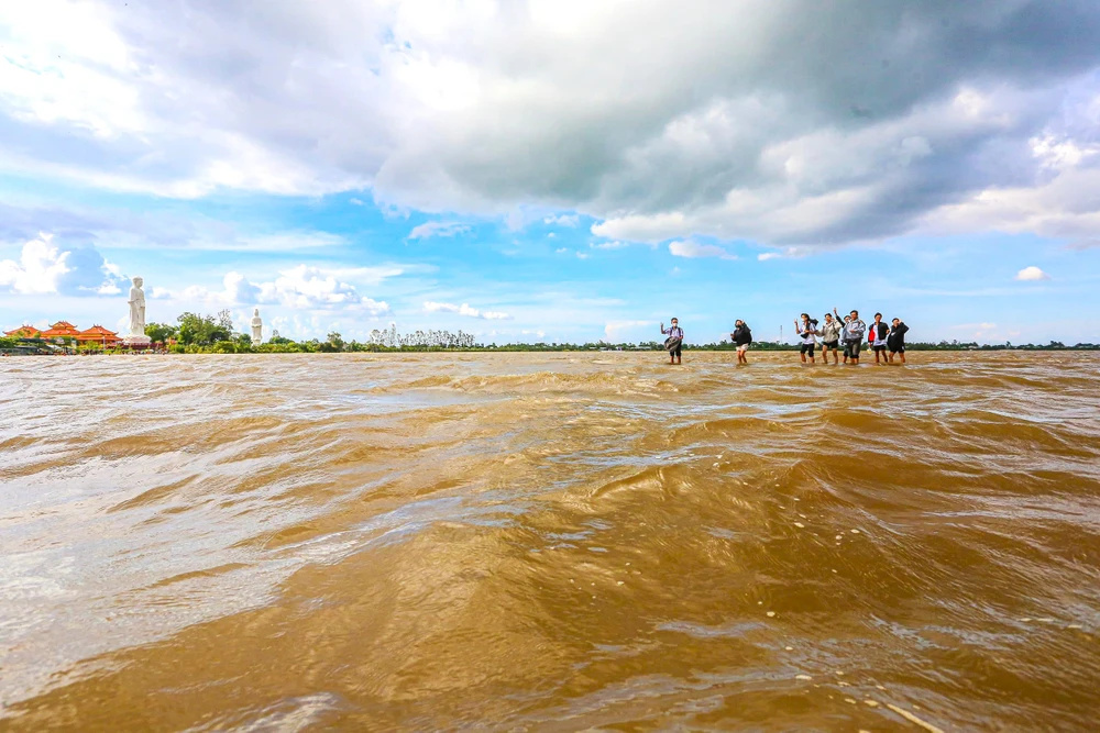 nước lũ miền Tây 10.jpg