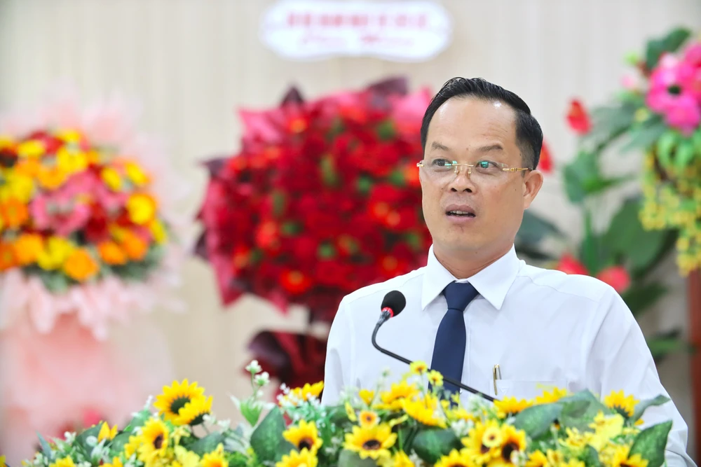 Xã cửa ngõ TP.HCM về miền Tây 4.JPG