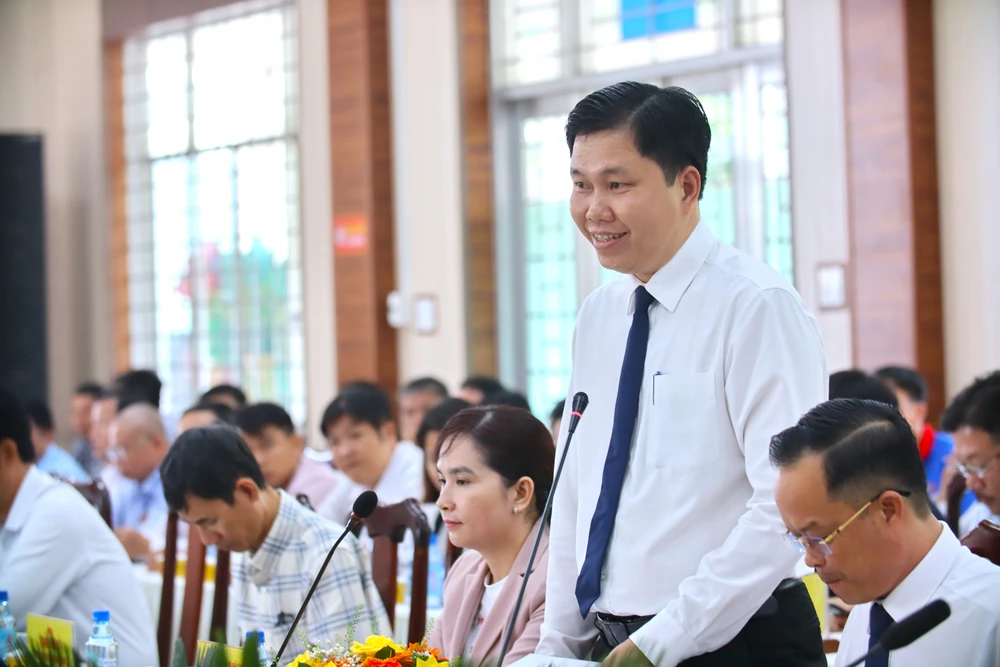 Xã cửa ngõ TP.HCM về miền Tây.JPG