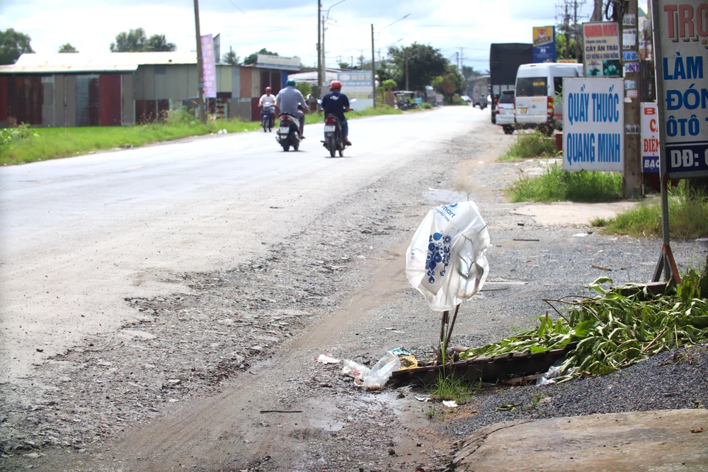 Quốc lộ 62 7.JPG